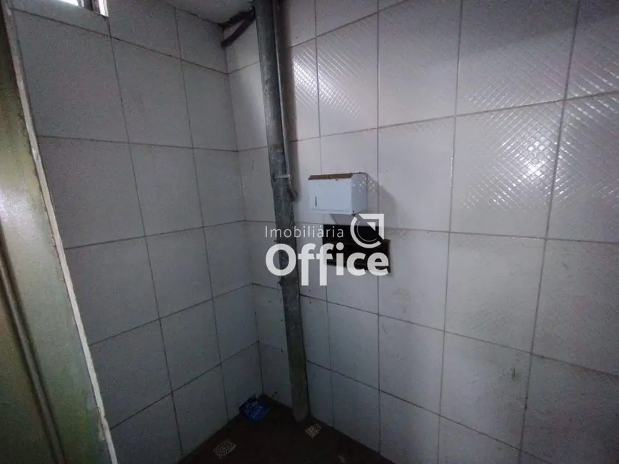 Armazém / Galpão à venda, 360m2 em São João, Anapolis - GO - imagem 4 Foto 4 de Armazém / Galpão à venda, 360m2 em São João, Anapolis - GO