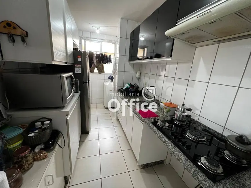 Foto 9 de Apartamento com 3 quartos à venda, 77m2 em Jardim das Américas 2ª Etapa, Anapolis - GO