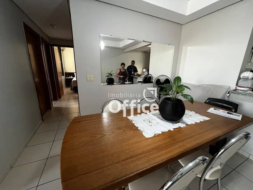 Foto 4 de Apartamento com 3 quartos à venda, 77m2 em Jardim das Américas 2ª Etapa, Anapolis - GO