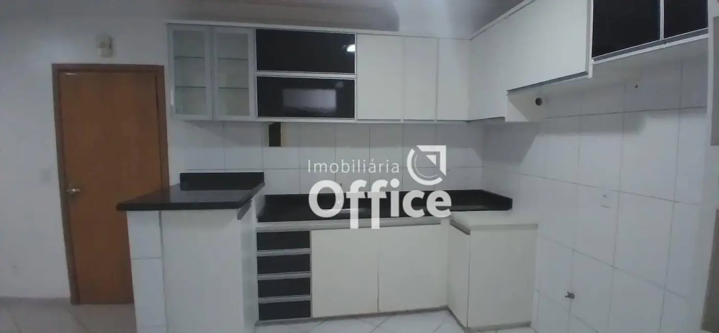 Foto 6 de Apartamento com 3 quartos à venda, 80m2 em Jardim das Américas 1ª Etapa, Anapolis - GO