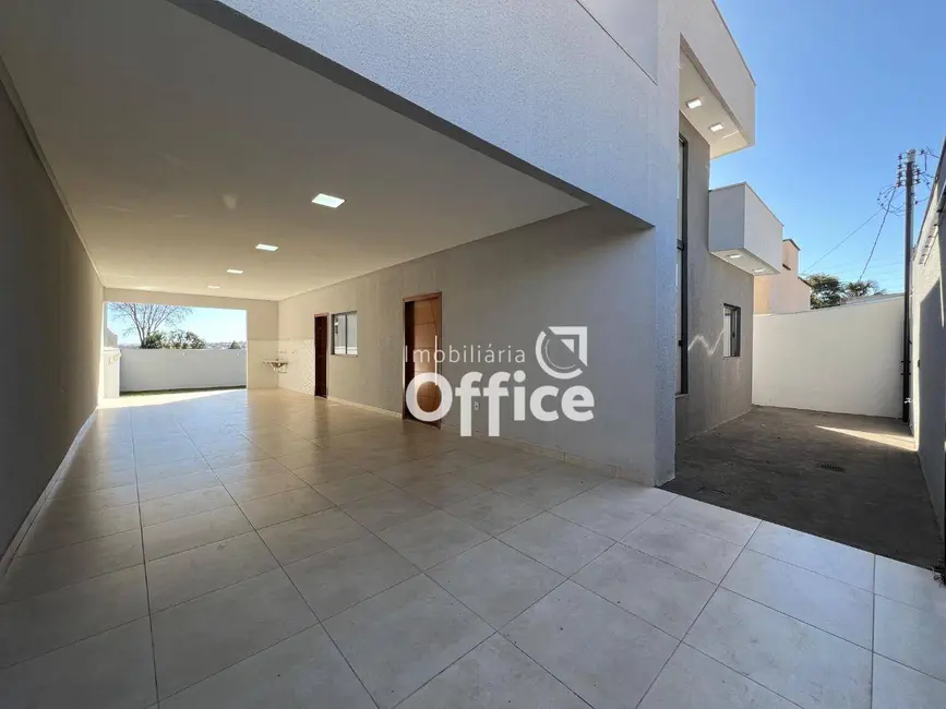 Foto 1 de Casa com 3 quartos à venda, 360m2 em Jardim Flor de Liz, Anapolis - GO