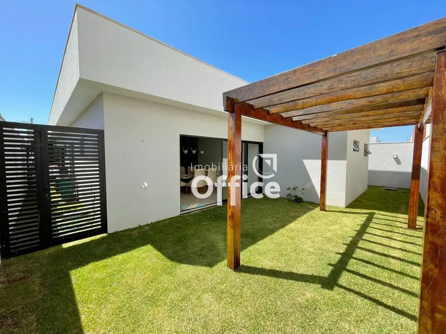 Foto 9 de Casa de Condomínio com 4 quartos à venda, 420m2 em Anapolis - GO