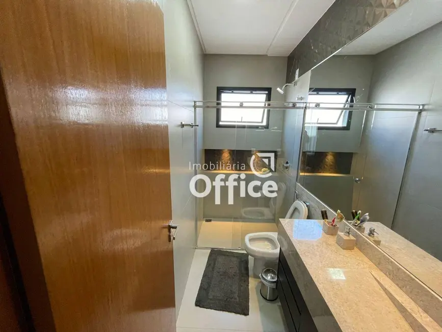 Foto 7 de Casa de Condomínio com 4 quartos à venda, 420m2 em Anapolis - GO