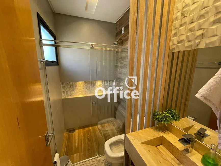 Foto 8 de Casa de Condomínio com 4 quartos à venda, 420m2 em Anapolis - GO
