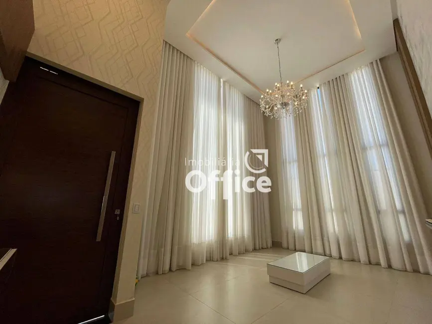 Foto 6 de Casa de Condomínio com 4 quartos à venda, 420m2 em Anapolis - GO