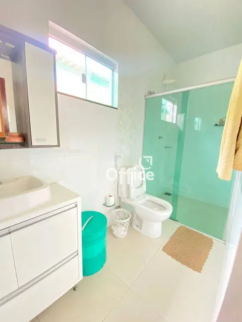 Casa com 3 quartos à venda, 332m2 em Frei Eustáquio, Anapolis - GO - imagem 8 Foto 8 de Casa com 3 quartos à venda, 332m2 em Frei Eustáquio, Anapolis - GO