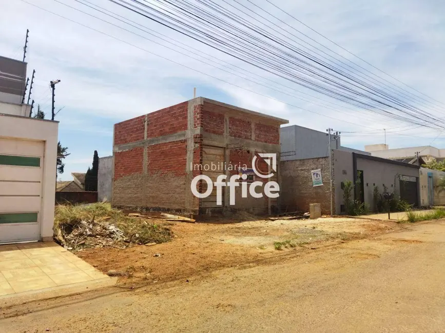Foto 2 de Terreno / Lote à venda, 300m2 em Parque Brasília, Anapolis - GO