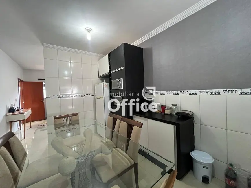 Foto 5 de Casa com 3 quartos à venda, 200m2 em Residencial Flamboyant, Anapolis - GO