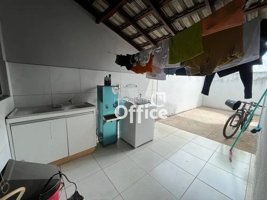 Foto 4 de Casa com 3 quartos à venda, 200m2 em Residencial Flamboyant, Anapolis - GO