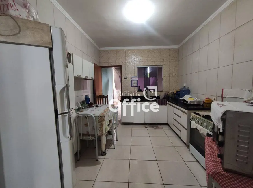 Foto 6 de Casa com 3 quartos à venda, 179m2 em Setor Summerville, Anapolis - GO