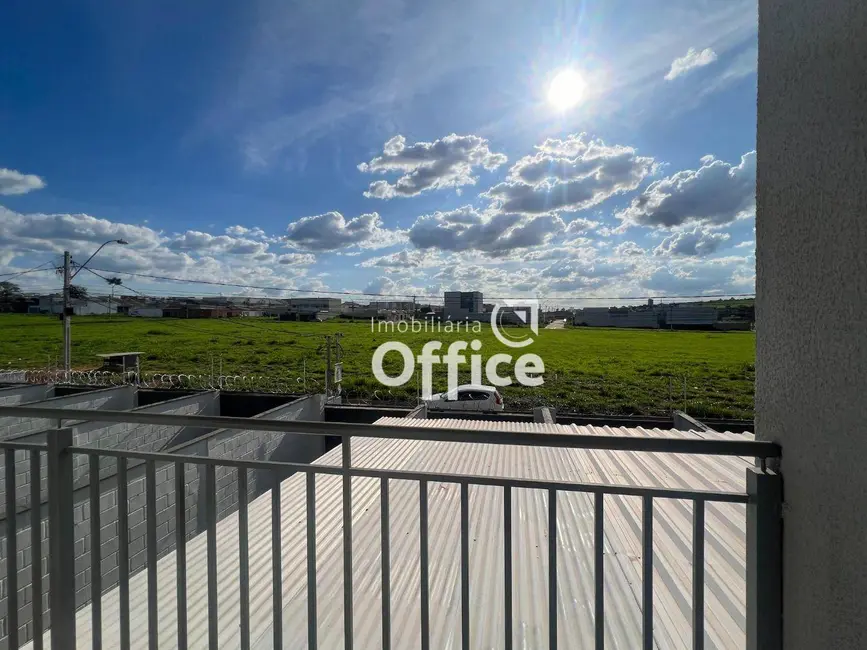 Foto 2 de Casa com 2 quartos para alugar, 150m2 em Residencial Cerejeiras, Anapolis - GO