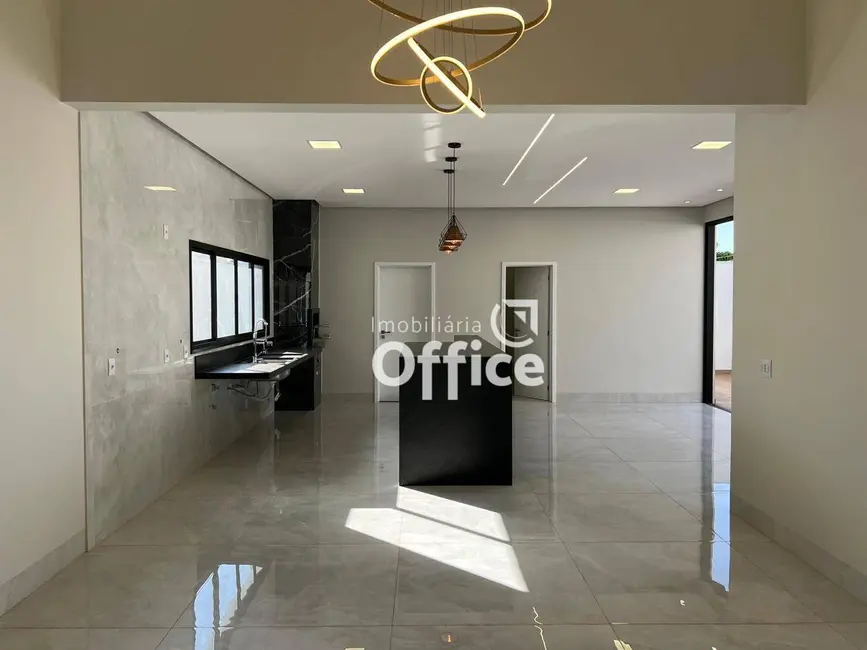 Casa com 3 quartos à venda, 420m2 em Anápolis City, Anapolis - GO - imagem 5 Foto 5 de Casa com 3 quartos à venda, 420m2 em Anápolis City, Anapolis - GO