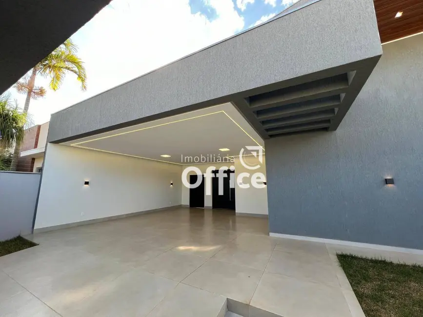Foto 2 de Casa com 3 quartos à venda, 420m2 em Anápolis City, Anapolis - GO