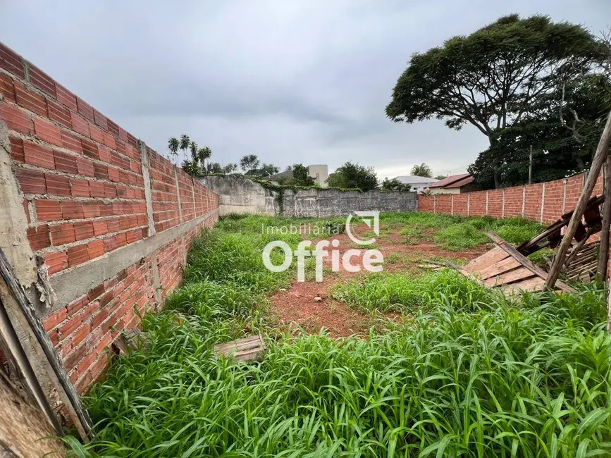 Foto 1 de Terreno / Lote à venda, 442m2 em Anápolis City, Anapolis - GO