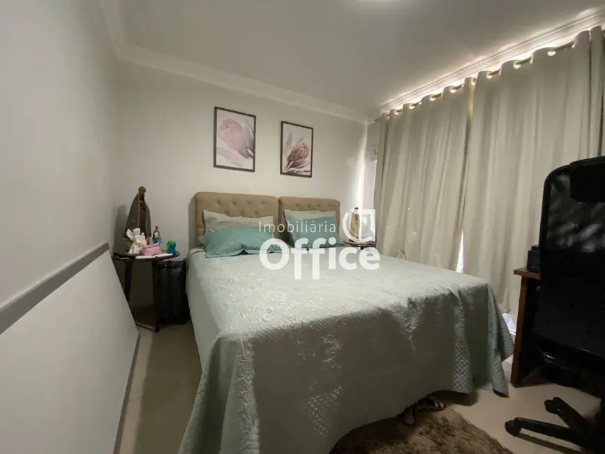 Casa com 3 quartos à venda, 360m2 em Anapolis - GO - imagem 7 Foto 7 de Casa com 3 quartos à venda, 360m2 em Anapolis - GO
