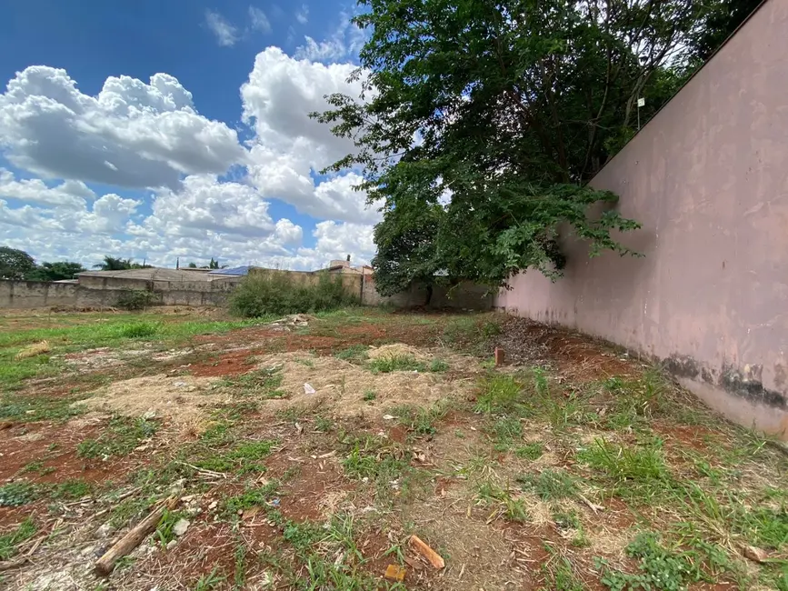 Foto 2 de Terreno / Lote à venda, 420m2 em Anápolis City, Anapolis - GO