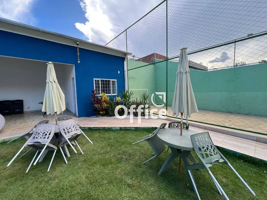 Foto 2 de Sala Comercial para alugar, 440m2 em Residencial Santa Cruz, Anapolis - GO