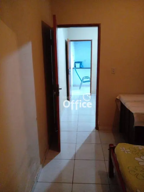 Casa com 3 quartos à venda, 200m2 em Jardim dos Ipês, Anapolis - GO - imagem 5 Foto 5 de Casa com 3 quartos à venda, 200m2 em Jardim dos Ipês, Anapolis - GO
