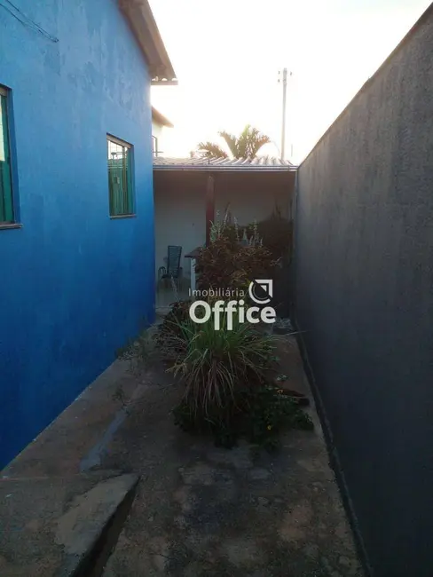 Casa com 3 quartos à venda, 200m2 em Jardim dos Ipês, Anapolis - GO - imagem 4 Foto 4 de Casa com 3 quartos à venda, 200m2 em Jardim dos Ipês, Anapolis - GO