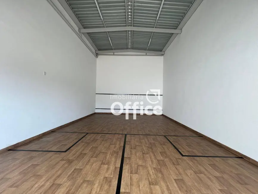 Apartamento com 2 quartos para alugar, 75m2 em Jundiaí, Anapolis - GO - imagem 8 Foto 8 de Apartamento com 2 quartos para alugar, 75m2 em Jundiaí, Anapolis - GO