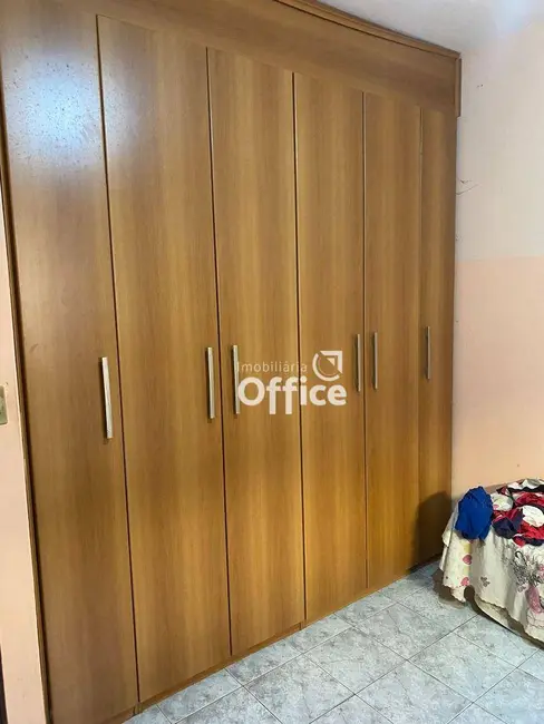 Casa com 2 quartos à venda, 240m2 em Jardim Alexandrina, Anapolis - GO - imagem 8 Foto 8 de Casa com 2 quartos à venda, 240m2 em Jardim Alexandrina, Anapolis - GO