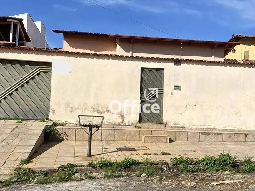 Casa com 2 quartos à venda, 240m2 em Jardim Alexandrina, Anapolis - GO - imagem 1 Foto 1 de Casa com 2 quartos à venda, 240m2 em Jardim Alexandrina, Anapolis - GO