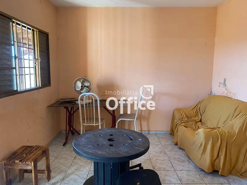 Casa com 2 quartos à venda, 240m2 em Jardim Alexandrina, Anapolis - GO - imagem 5 Foto 5 de Casa com 2 quartos à venda, 240m2 em Jardim Alexandrina, Anapolis - GO