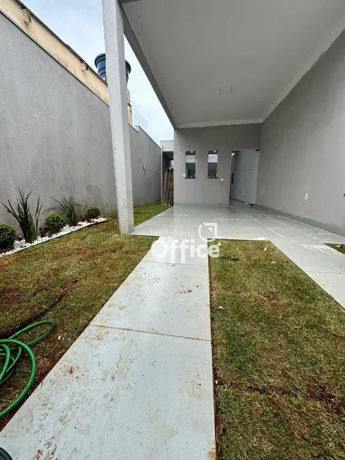 Foto 2 de Casa com 3 quartos à venda, 150m2 em Vila Norte, Anapolis - GO