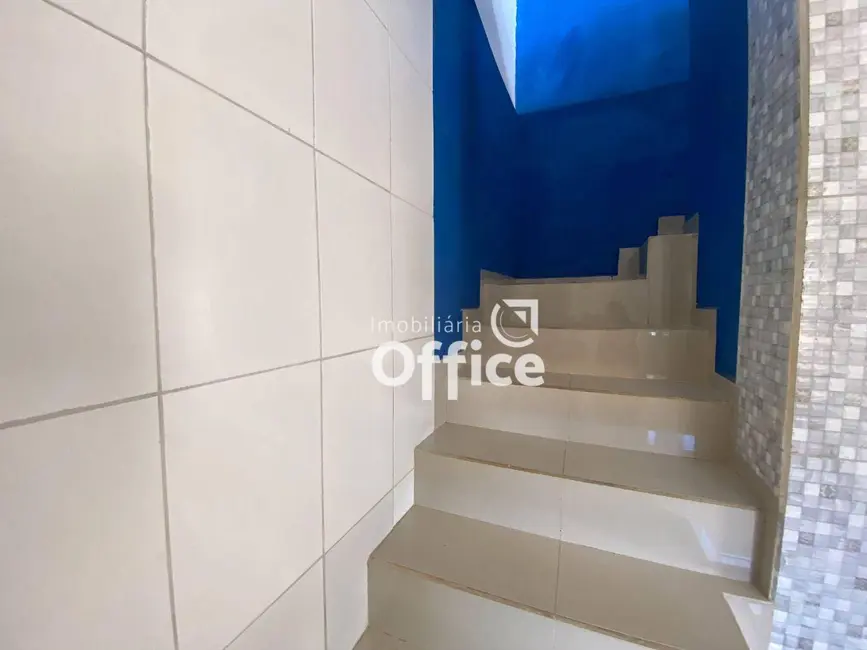 Casa com 3 quartos à venda, 312m2 em São Carlos, Anapolis - GO - imagem 7 Foto 7 de Casa com 3 quartos à venda, 312m2 em São Carlos, Anapolis - GO