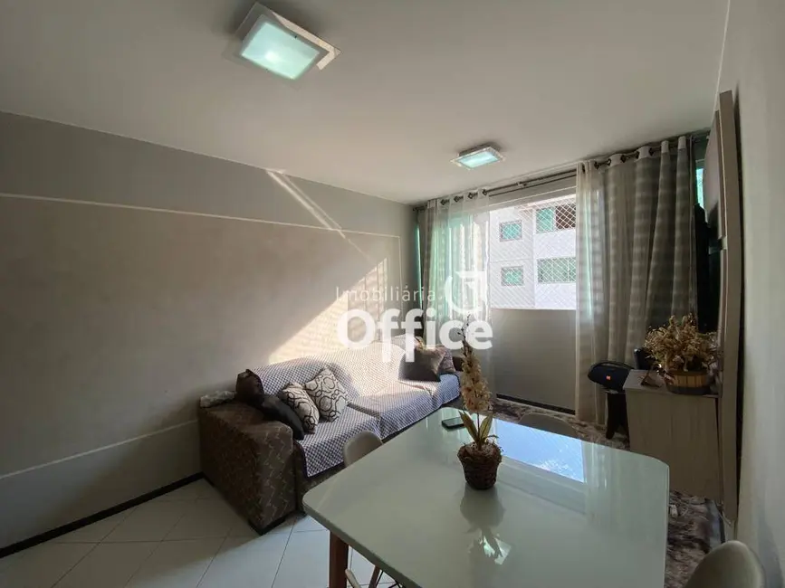 Foto 2 de Apartamento com 3 quartos à venda, 88m2 em Vila Jaiara, Anapolis - GO