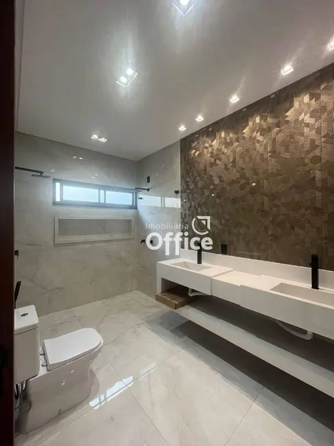 Foto 5 de Casa com 3 quartos à venda, 420m2 em Anápolis City, Anapolis - GO