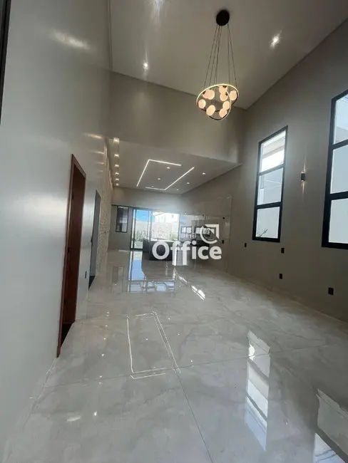 Foto 4 de Casa com 3 quartos à venda, 420m2 em Anápolis City, Anapolis - GO