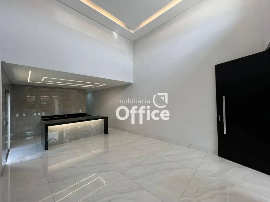 Foto 8 de Casa com 3 quartos à venda, 210m2 em Lourdes, Anapolis - GO