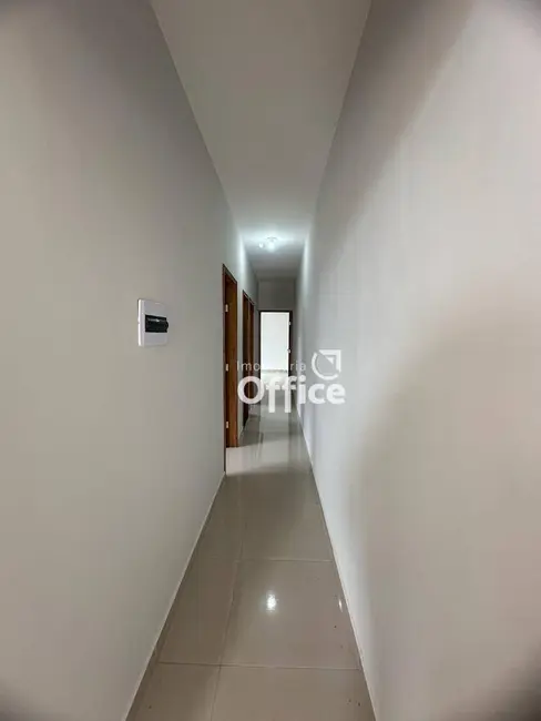 Foto 2 de Casa com 3 quartos à venda, 150m2 em Víviam Parque, Anapolis - GO