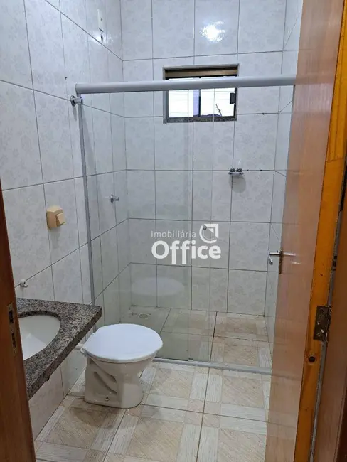 Casa com 3 quartos à venda, 300m2 em Setor Summerville, Anapolis - GO - imagem 3 Foto 3 de Casa com 3 quartos à venda, 300m2 em Setor Summerville, Anapolis - GO