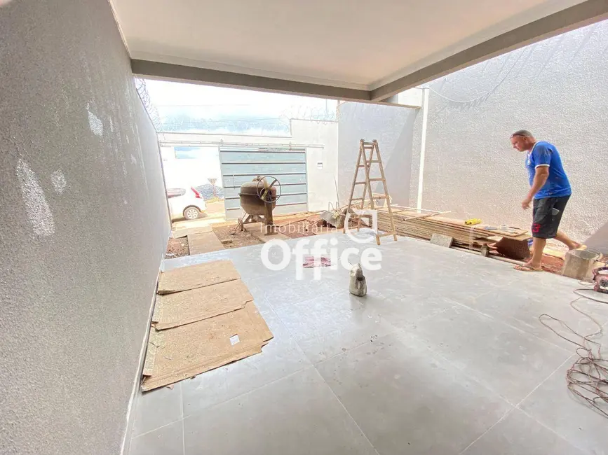 Casa com 3 quartos à venda, 150m2 em Residencial Ana Caroline, Anapolis - GO - imagem 3 Foto 3 de Casa com 3 quartos à venda, 150m2 em Residencial Ana Caroline, Anapolis - GO