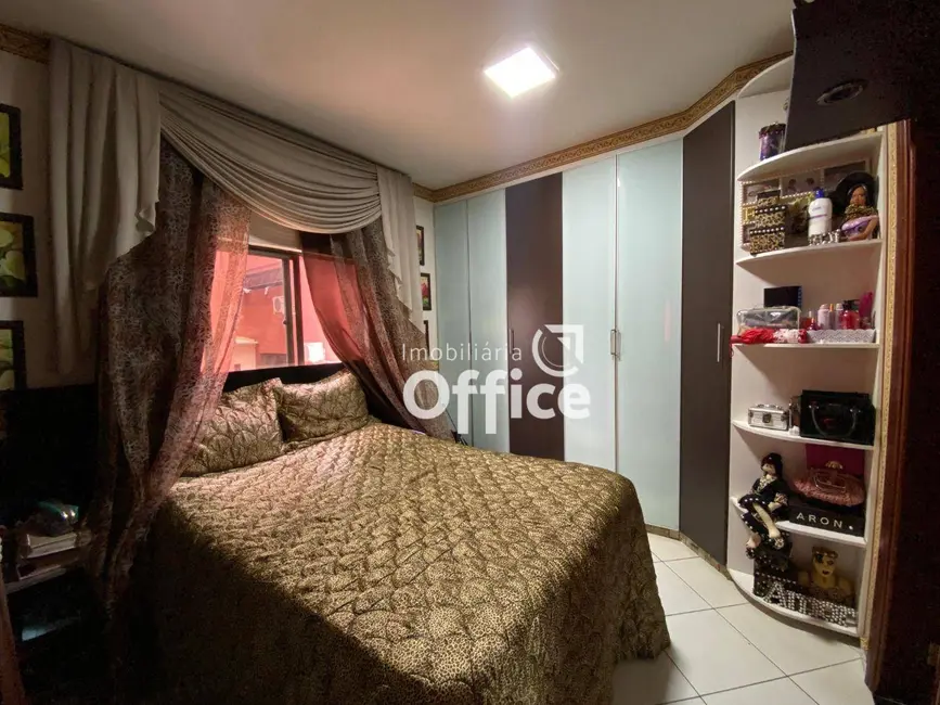 Foto 6 de Apartamento com 3 quartos à venda, 92m2 em Cidade Jardim, Anapolis - GO