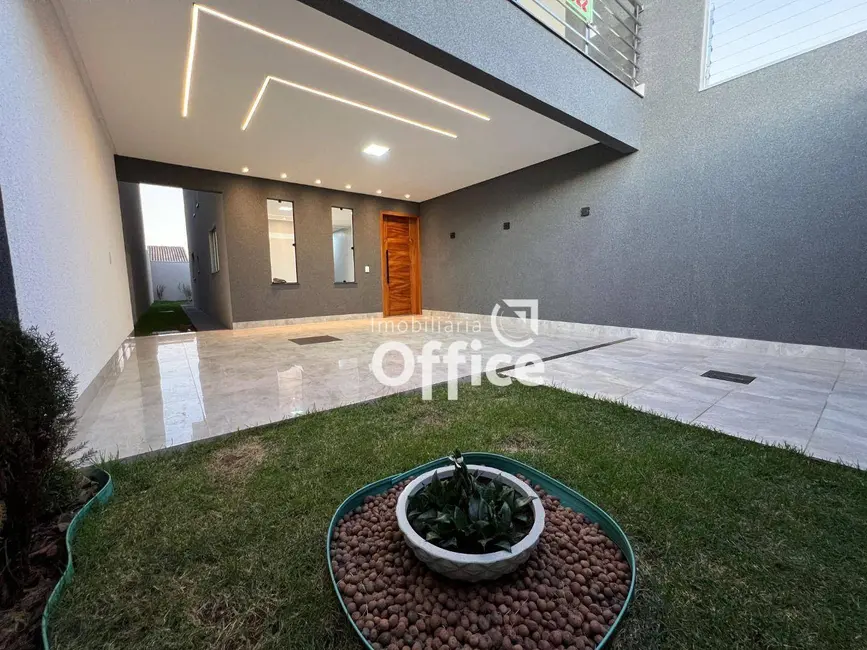 Foto 2 de Sobrado com 3 quartos à venda, 150m2 em Jibran El Hadj, Anapolis - GO