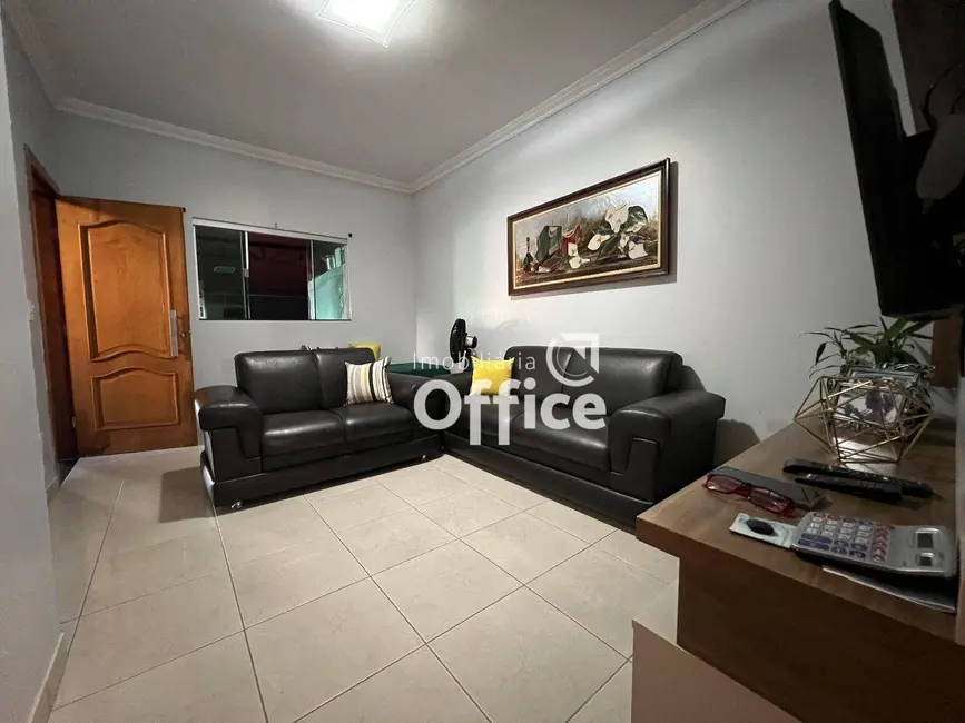 Foto 6 de Casa com 4 quartos à venda, 300m2 em Víviam Parque 2ª Etapa, Anapolis - GO