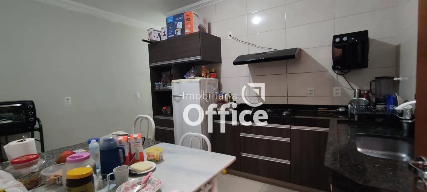 Foto 9 de Casa com 3 quartos à venda, 150m2 em Jibran El Hadj, Anapolis - GO
