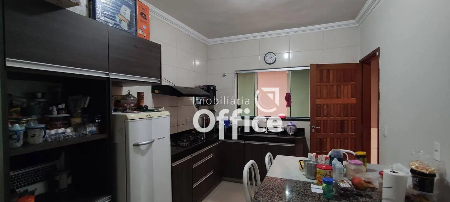 Foto 8 de Casa com 3 quartos à venda, 150m2 em Jibran El Hadj, Anapolis - GO