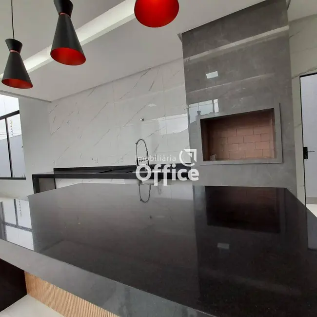 Casa com 3 quartos à venda, 300m2 em Parque Brasília 2ª Etapa, Anapolis - GO - imagem 8 Foto 8 de Casa com 3 quartos à venda, 300m2 em Parque Brasília 2ª Etapa, Anapolis - GO