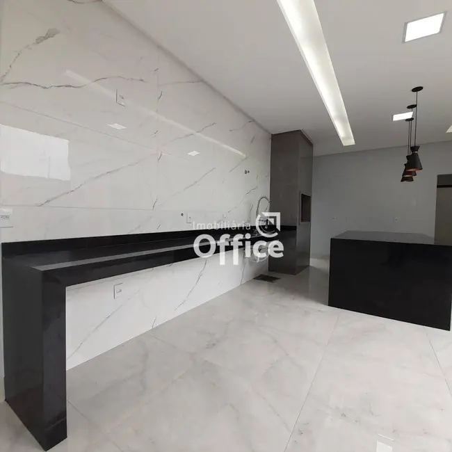 Casa com 3 quartos à venda, 300m2 em Parque Brasília 2ª Etapa, Anapolis - GO - imagem 9 Foto 9 de Casa com 3 quartos à venda, 300m2 em Parque Brasília 2ª Etapa, Anapolis - GO