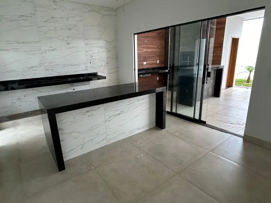 Casa com 3 quartos à venda, 200m2 em Jardim Itália, Anapolis - GO - imagem 6 Foto 6 de Casa com 3 quartos à venda, 200m2 em Jardim Itália, Anapolis - GO
