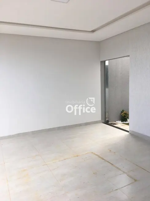 Casa com 3 quartos à venda, 200m2 em Jardim Itália, Anapolis - GO - imagem 3 Foto 3 de Casa com 3 quartos à venda, 200m2 em Jardim Itália, Anapolis - GO