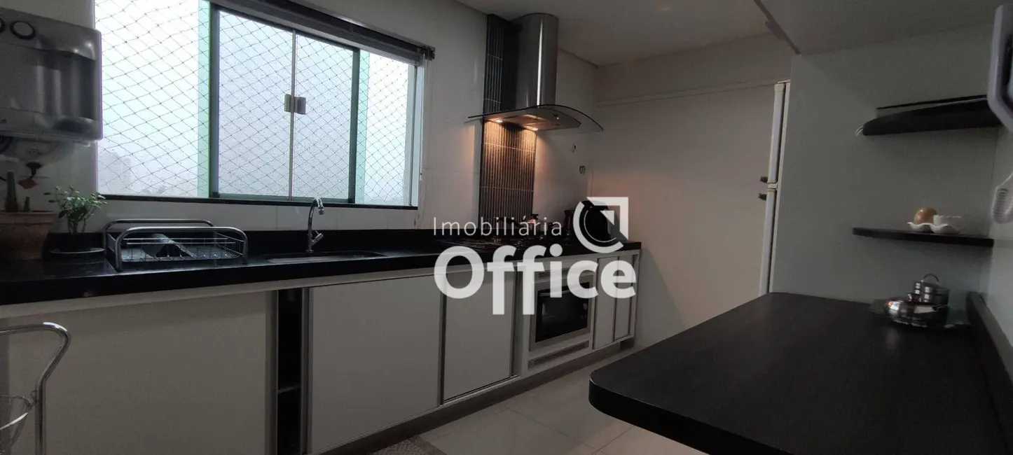 Foto 6 de Apartamento com 3 quartos à venda, 102m2 em Residencial Araujoville, Anapolis - GO