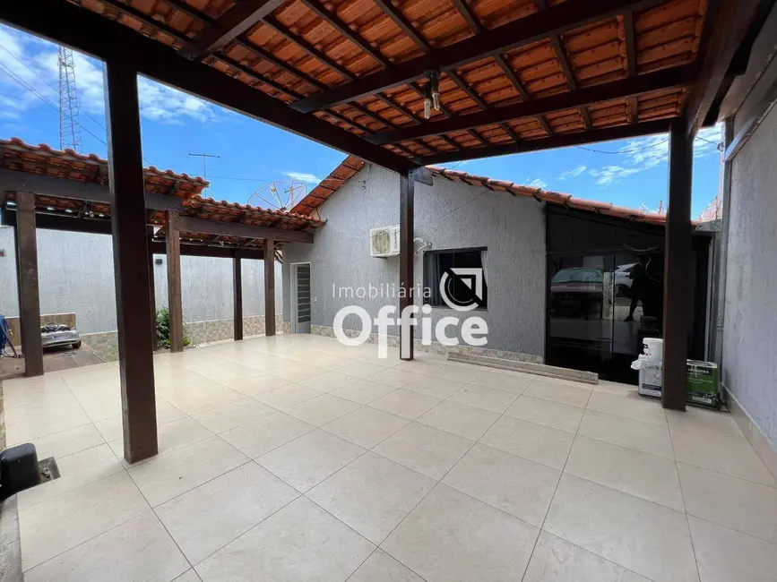 Casa com 2 quartos à venda, 250m2 em Residencial Reny Cury, Anapolis - GO - imagem 4 Foto 4 de Casa com 2 quartos à venda, 250m2 em Residencial Reny Cury, Anapolis - GO