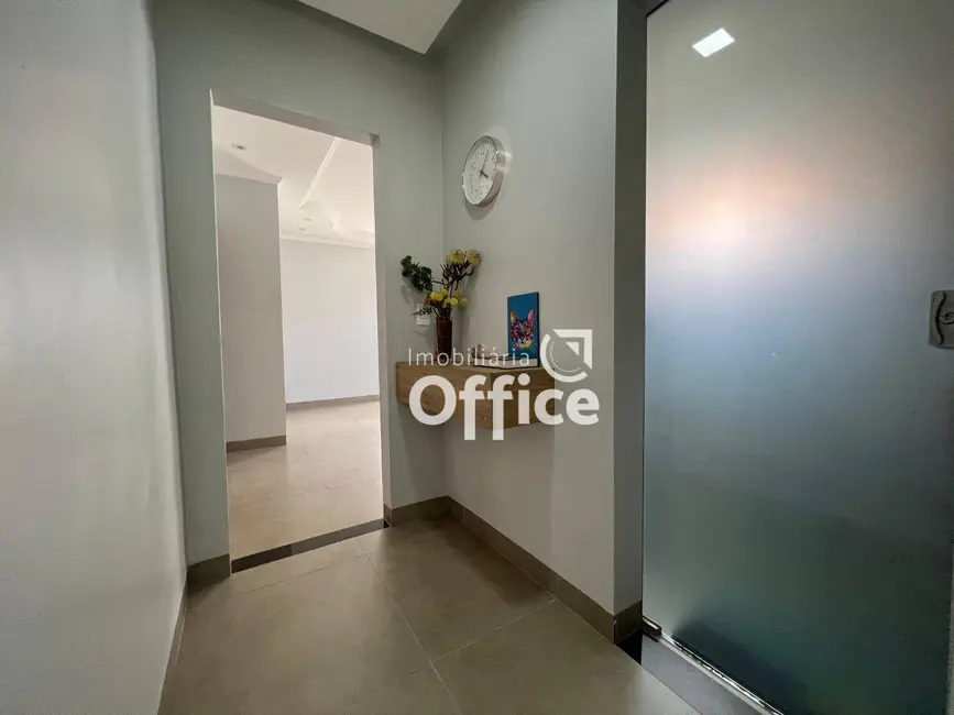 Casa com 2 quartos à venda, 250m2 em Residencial Reny Cury, Anapolis - GO - imagem 9 Foto 9 de Casa com 2 quartos à venda, 250m2 em Residencial Reny Cury, Anapolis - GO