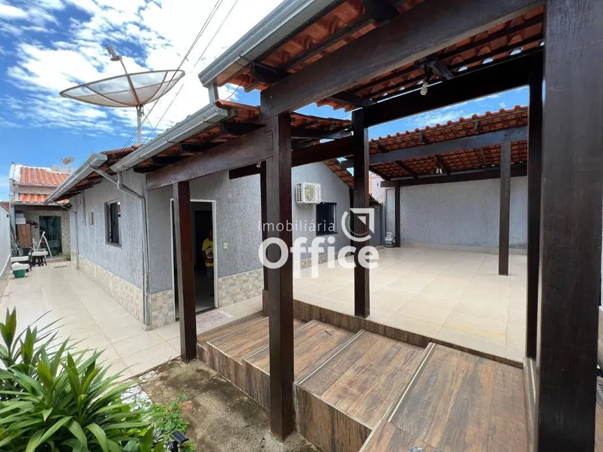 Casa com 2 quartos à venda, 250m2 em Residencial Reny Cury, Anapolis - GO - imagem 3 Foto 3 de Casa com 2 quartos à venda, 250m2 em Residencial Reny Cury, Anapolis - GO