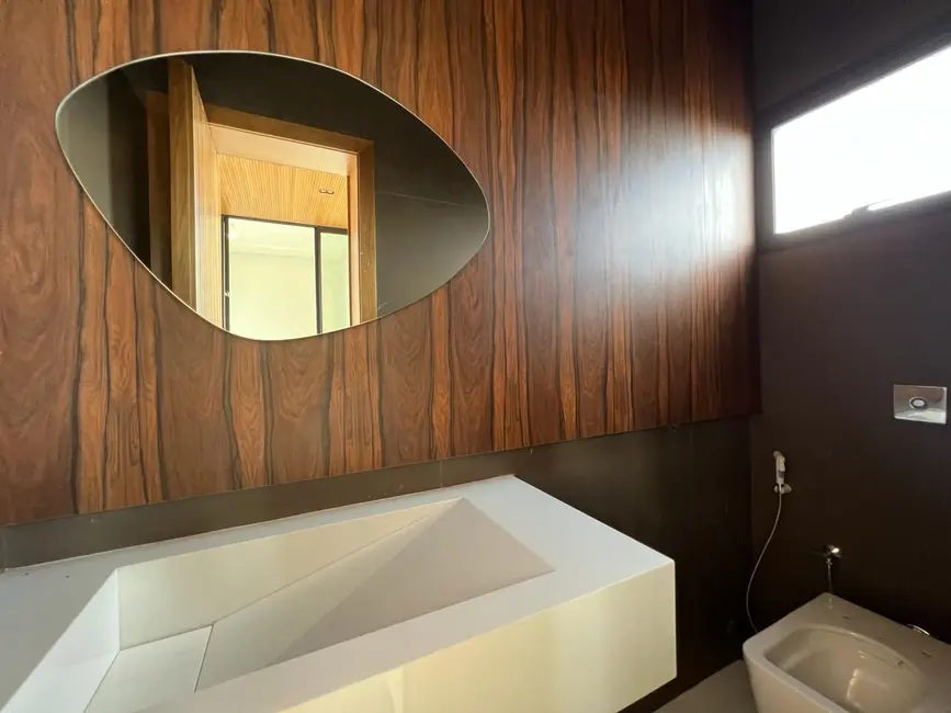 Foto 7 de Casa de Condomínio com 4 quartos à venda, 360m2 em Anapolis - GO